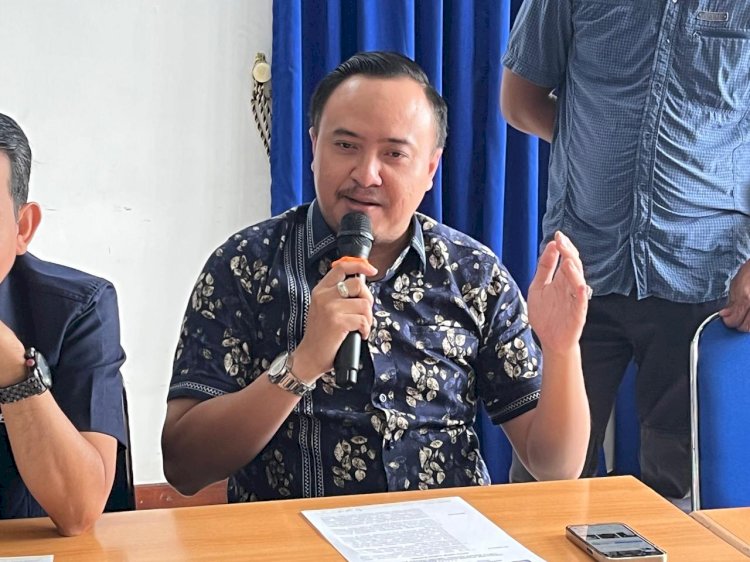 image_750x_67dbc7b64d4c2